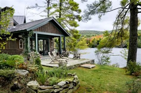 20 Amazing Lake Houses