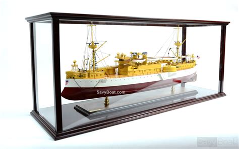 Display Case For Container Ship Savyboat
