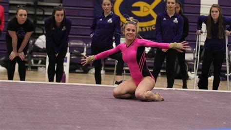 Grins All Around For Winona State Gymnastics At Smile On Meet Wsu Warriors