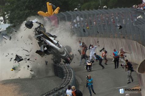 Daily Picdump Pics Le Mans Car Crash Classic Racing Cars