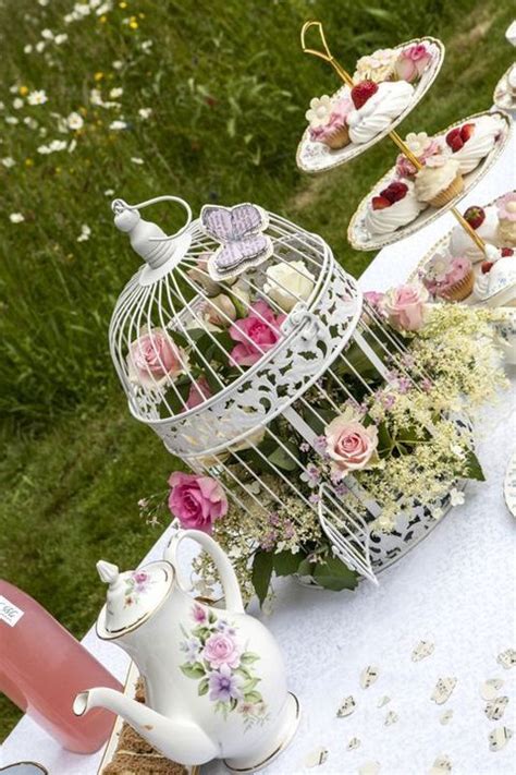 garden weddings are adorable especially in spring or summer as a garden at this time looks like