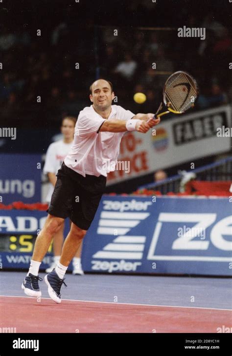 El Tenista Americano Andre Agassi Década De 1990 Fotografía De Stock