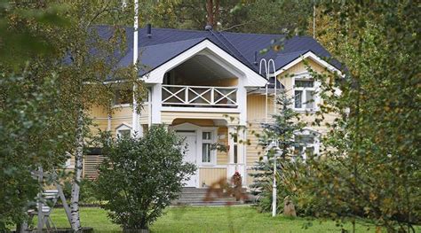 Finnish Pm Juha Sipila Offers His Spare Home To Relieve Distressed Refugees World News The