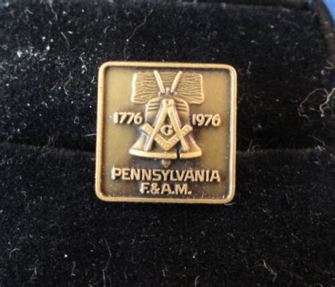 1776 1976 Pennsylvania F And Am Us Bicentennial Masonic Lapel Pin And Logo