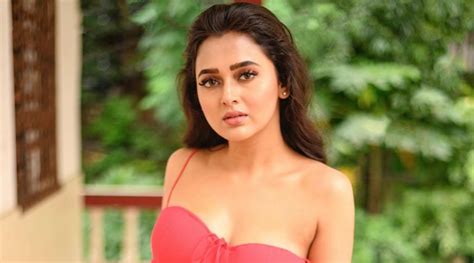 ‘non controversial tejasswi prakash reveals her bigg boss 15 game plan and it is all about