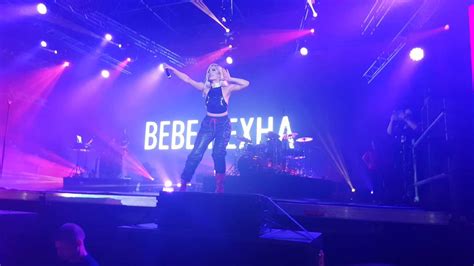 Bebe Rexha Memyself And I Live Hd Perfomance Albania Youtube