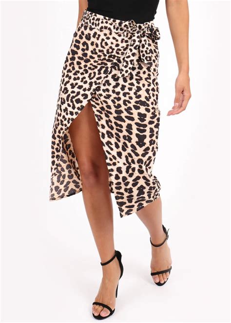 Get High Slit Leopard Print Wrap Skirt At ₹ 1070 Lbb Shop