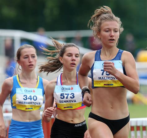 May 20, 2021 · plavkyně barbora seemanová dotáhla své tažení evropským šampionátem v budapešti až k titulu na 200 metrů volný způsob. BARBORA MALÍKOVÁ nova mistryně Evropy - Online sportovní ...