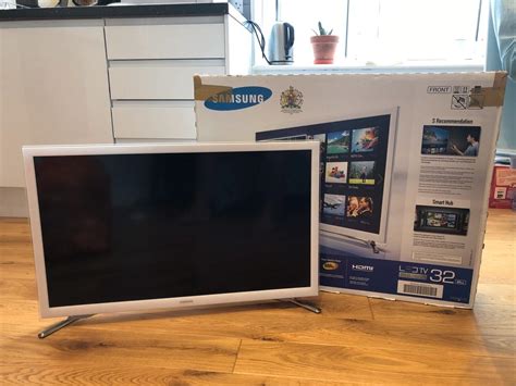 If you have decided to look for the smart tv in 32 inches, then. SAMSUNG SMART TV 32 inch in WC1V London for £150.00 for ...