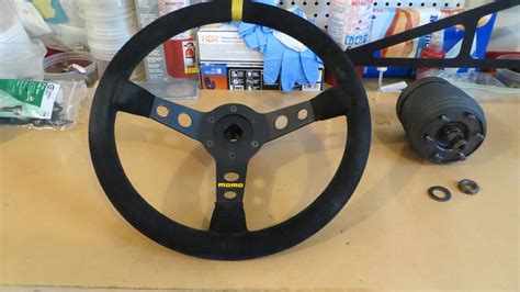 964993944968 Momo Quick Release Steering Wheel Quick Release And