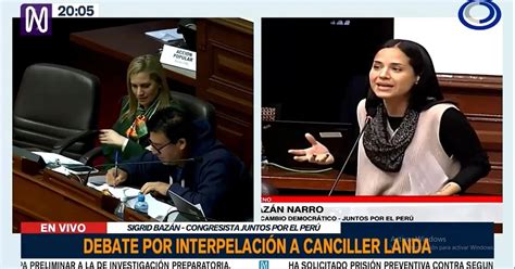 María Del Carmen Alva Se Burla De Sigrid Bazán Durante Su Intervención