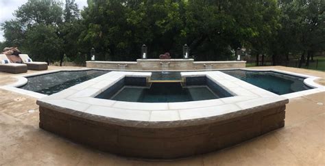 Straight Line Pool With Water Feature And Inverted Corners Emerald