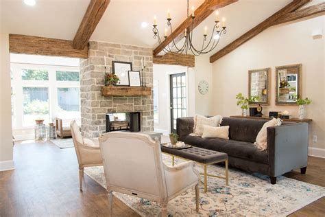 News And Stories From Joanna Gaines Magnolia Network Fixer Upper Living Room Joanna Gaines