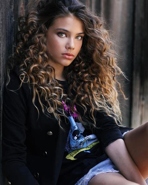 Instagram Laneya Grace The Most Beautiful Girl Curly Hair Styles