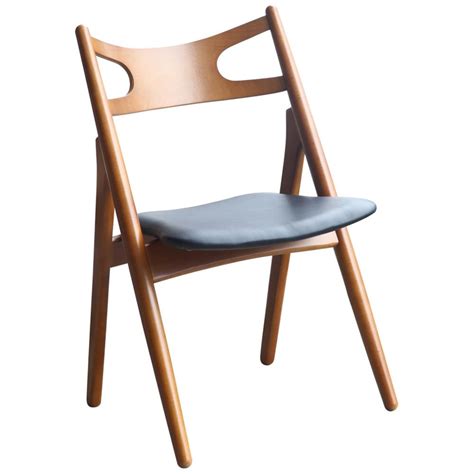 Folding Chairs 18 