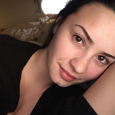 us singer demi lovato bares her natural beauty with a no make up selfie celebrity news news