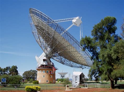 Csiro Parkes Radio Telescope A Photo On Flickriver