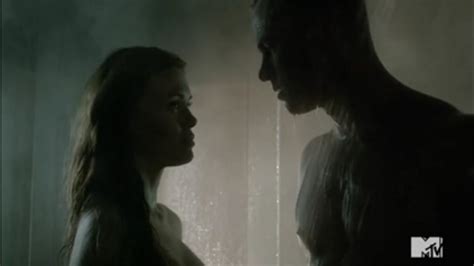 teen wolf episode 11 the last chimera lydia and parrish kiss in the shower youtube