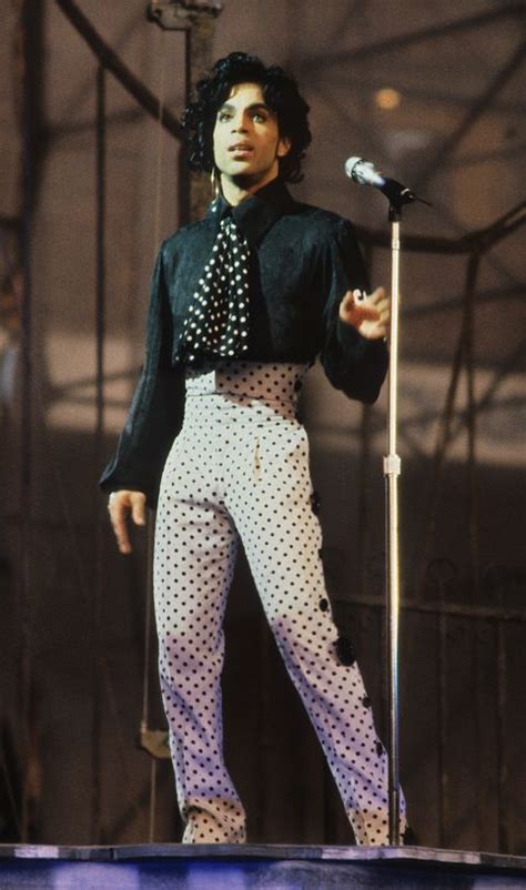 Prince Musician Style Prince Best Fashion Moments Of All Time