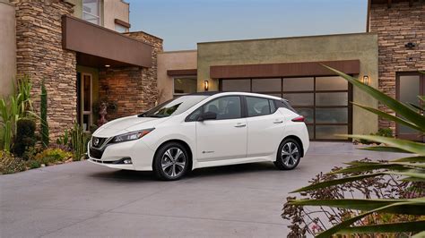 2018 Nissan Leaf Electric Car Prototype Driven First Impressions