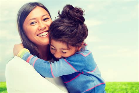 4 Tips For Raising Happy Emotionally Healthy Children