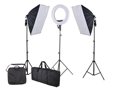 Softbox Lights | What's the Difference Between Them and Ring Lights?