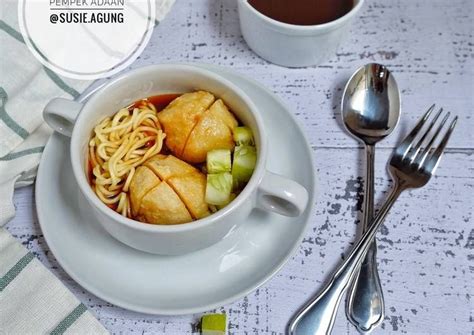 Pempek kerupuk merupakan salah satu jenis pempek yang digemari. Resep Pempek Adaan oleh Susi Agung | Resep | Resep, Resep makanan, Resep masakan indonesia
