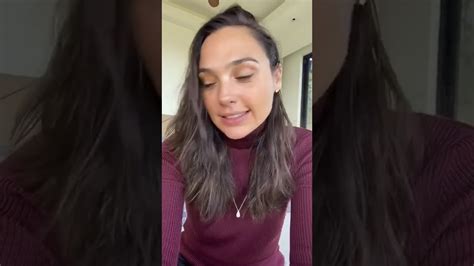 Gal Gadot Singing Imagine With Other Stars Youtube