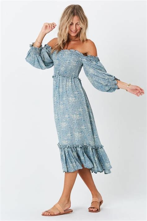 This Off The Shoulder Dress Is Perfect For Summer Dresses Boho