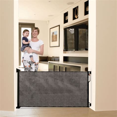 Dreambaby Retractable Gate Black F943 2019 Model Olivers Babycare