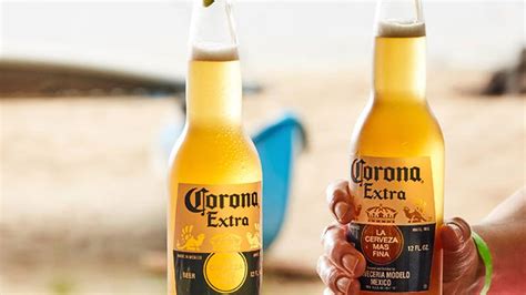 Corona (from the latin for 'crown') most commonly refers to: CORONA CELEBRATES SA NEW MUSIC SUB-CULTURE - PREVIDAR