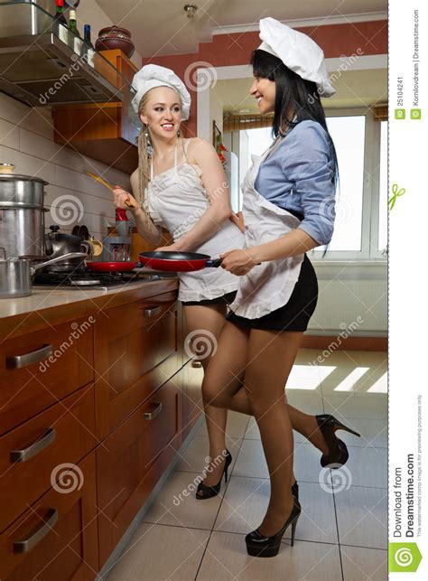 Women In Kitchen Stock Image Image Of Cooking Feminine 25104241