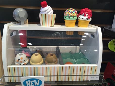 Melissa And Dougs Scoop And Serve Ice Cream Counter New Toys From