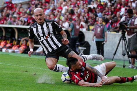 O ceará criou mais três chances claras de gol ainda no primeiro tempo, mas não ampliou. Larghi avalia que placar não refletiu história do jogo ...