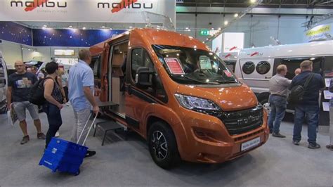 The kitchen is the perfect travelling companion; Malibu Compact 600 Le - Modell Malibu Wohnmobile Vans ...