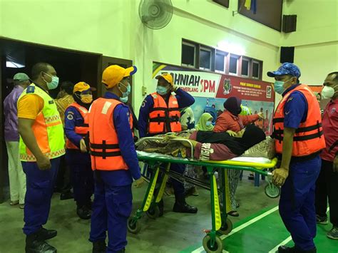 Kolaboratif patrol denggi sk ayer keroh bersama sk bukit beruang. Mangsa banjir Melaka meningkat
