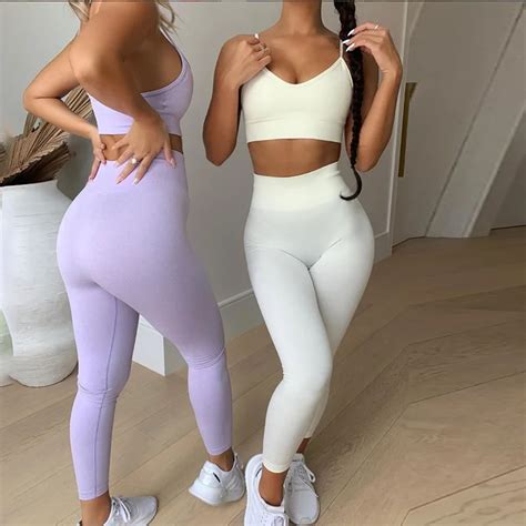 Free Shipping Custom Women Wearing Tight Yoga Pants Fitness Workout