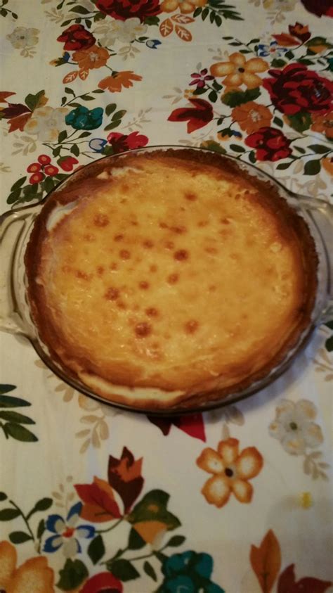I received this recipe from a friend about 15 years ago. Ooey Gooey Butter Pie (wickedstuffed.com) - recipes