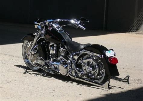 Bikewale helps you compare softail and road king on over 100+ parameters, including detailed tech specs, features, colours and prices. Gangster, perfect rig. | Harley davidson bikes, Harley ...