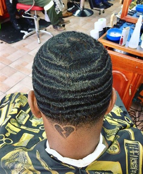 Pin By 𝐝𝐚𝐝𝗼𝐧🐐 On Inches‍♀️ Waves Haircut Waves Hairstyle Men 360