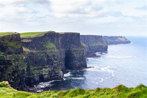 The Ultimate Cliffs Of Moher Tour Travelmediaie