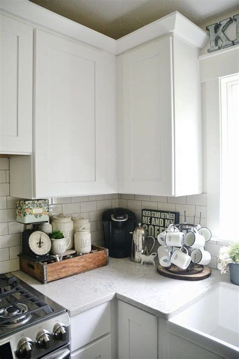 Kitchen countertop organizing ideas to maximize space with charm. Put & display your lovely coffee mugs in style with some ...