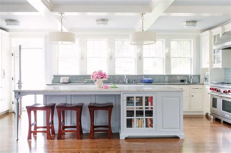 Feeling a bit confused on how to hang your pendant lighting over your kitchen island?! Gray Kitchen Island with Gray Granite Countertop ...