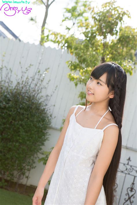 Japanese Girl Idols Kouzuki Anjyu U15 Junior Idol Uniform
