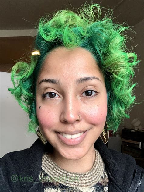 dyed my hair and have been having a great hair week 💚 r curlyhair