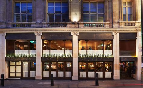 Café Monico restaurant review - London, UK | Wallpaper*