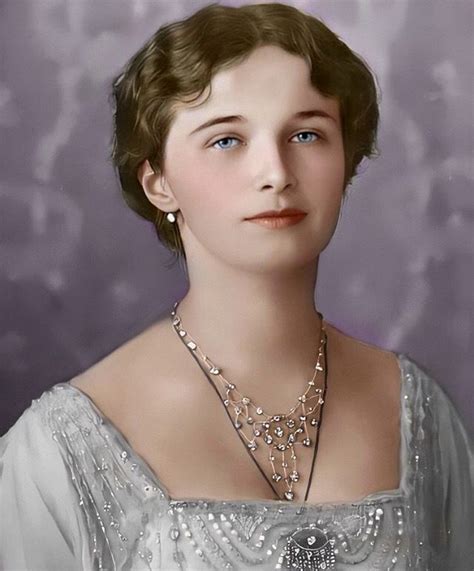 Grand Duchess Olga Nikolaevna Grand Duchess Olga Romanov Sisters