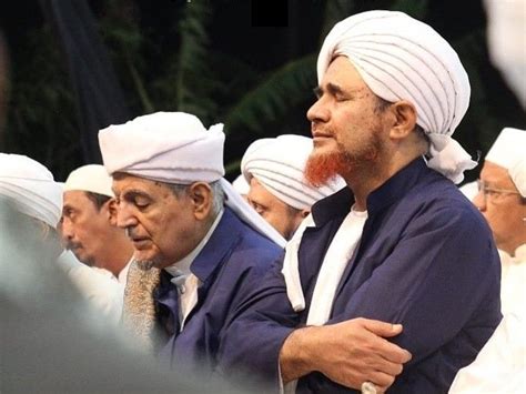 Kan masih banyak ulama lain di hadramaut. Habib umar Bin Hafidz | Gambar kucing lucu, Kucing lucu ...