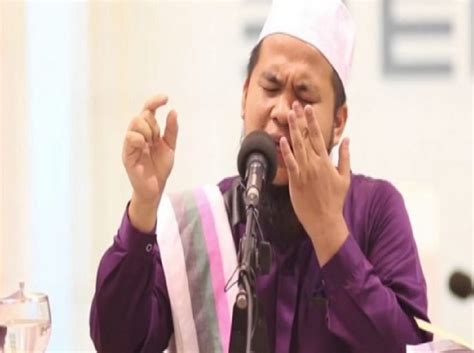 Kehidupan di kota metropolitan lebih mencabar di mana keadaan ekonomi yang kurang stabil menjadi isu yang sangat kritikal. Rezeki Melimpah Ruah Sebab Jujur, Tak Pernah Tinggal ...