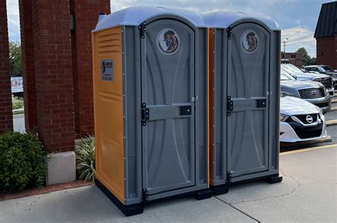 Porta Potty Rental In Nwa Clean Sanitized And Convenient Rooster